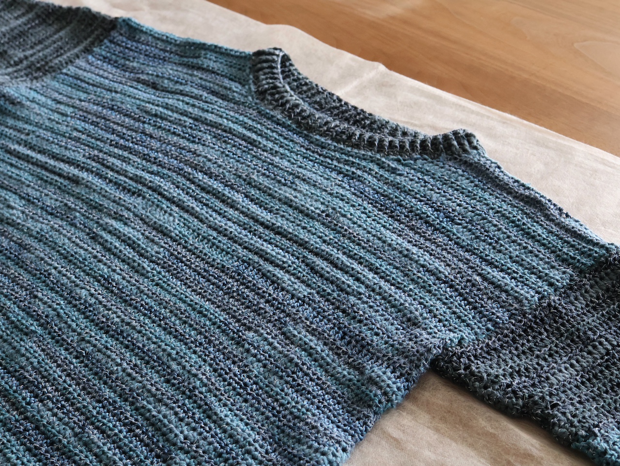 チュニックセーター青を編みました。 | アトリエふじさくら macrovista
